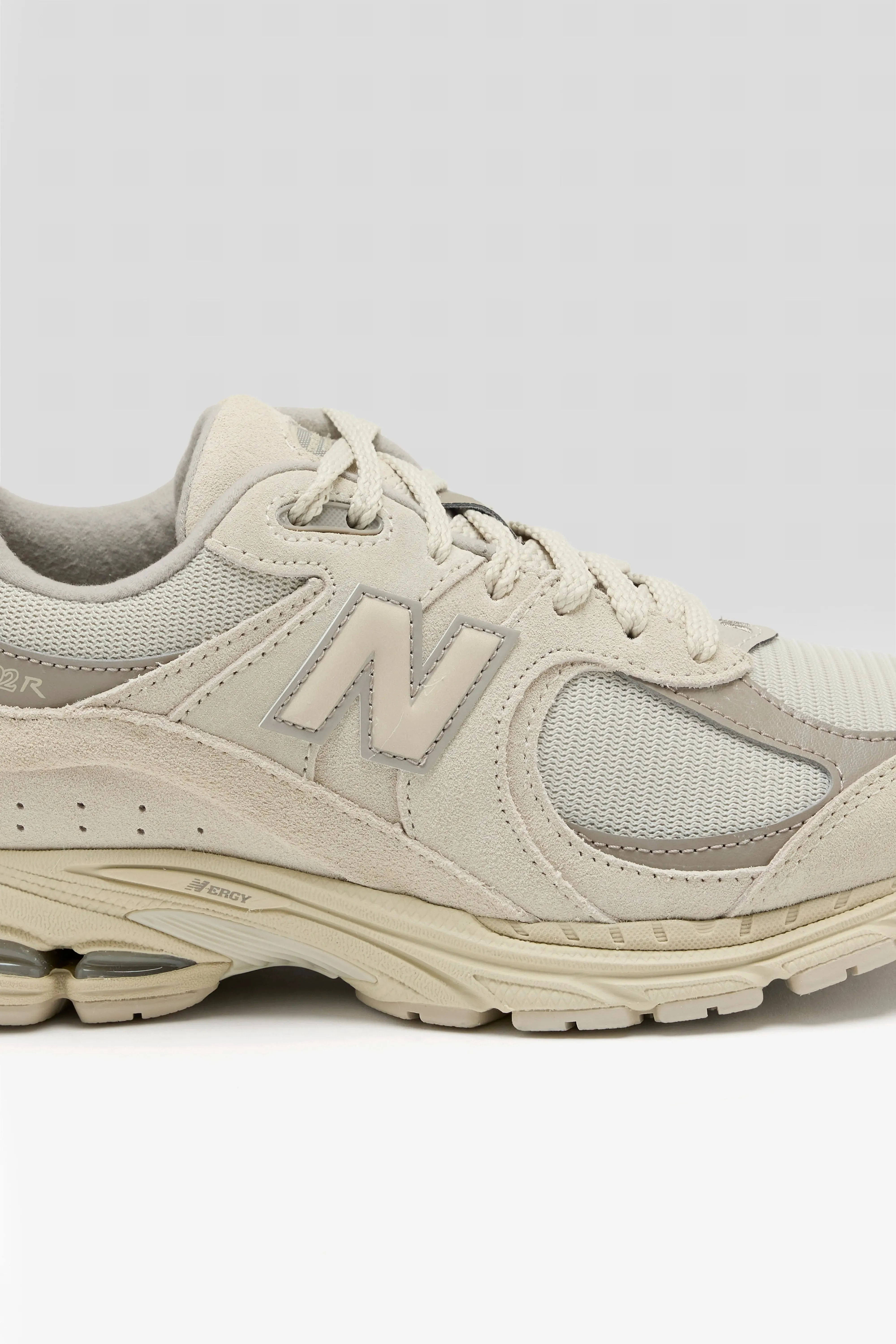 2002R for Women (251 / W / OFF WHITE)