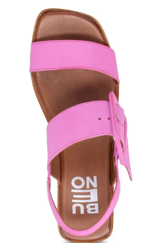 Bueno Fuchsia Marcia Women's Wedge Sandal B2232705