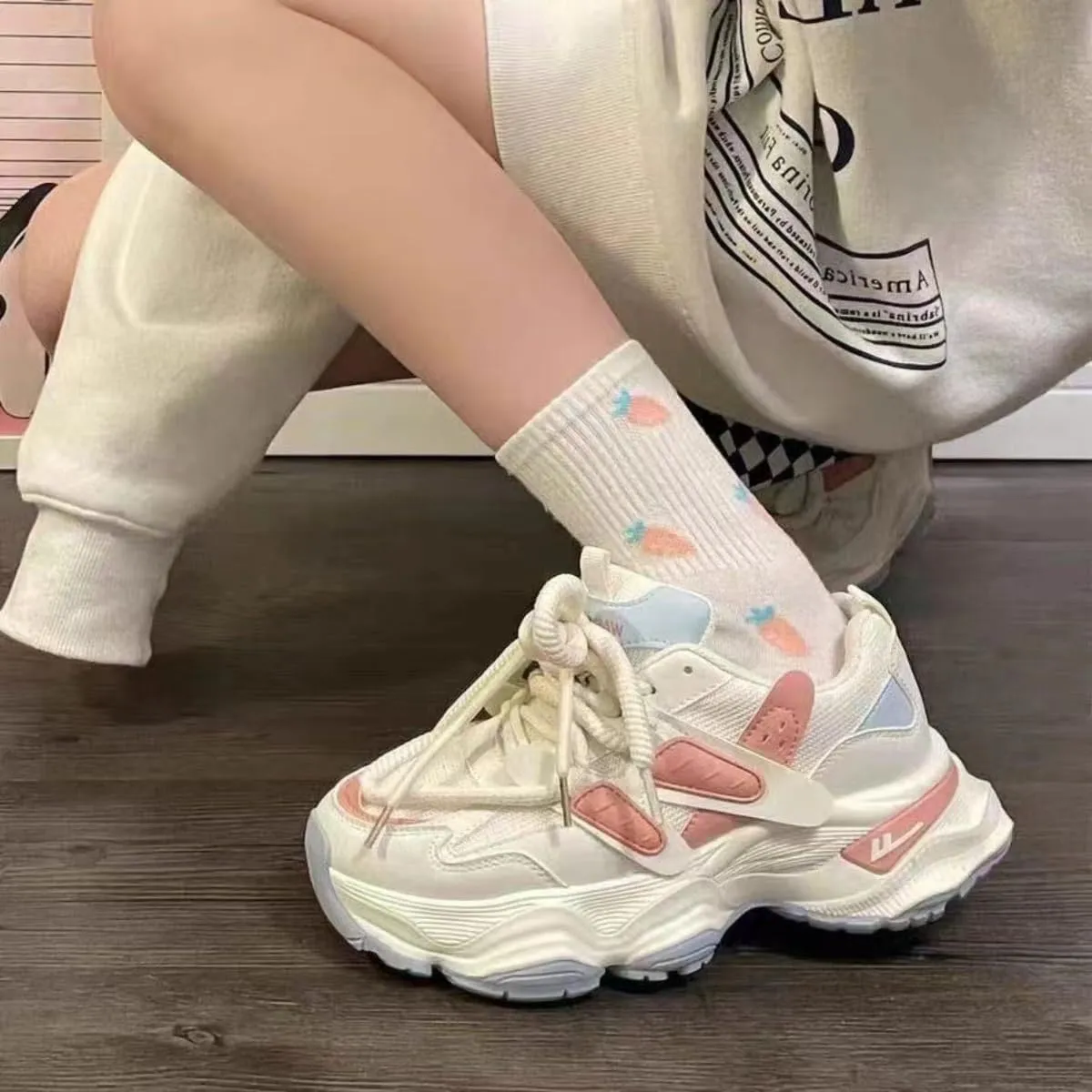 Chunky White Platform Sneakers for Women Fashion Casual Thick Dad Shoes Comfortable Preppy Walking Sport Lace Up
