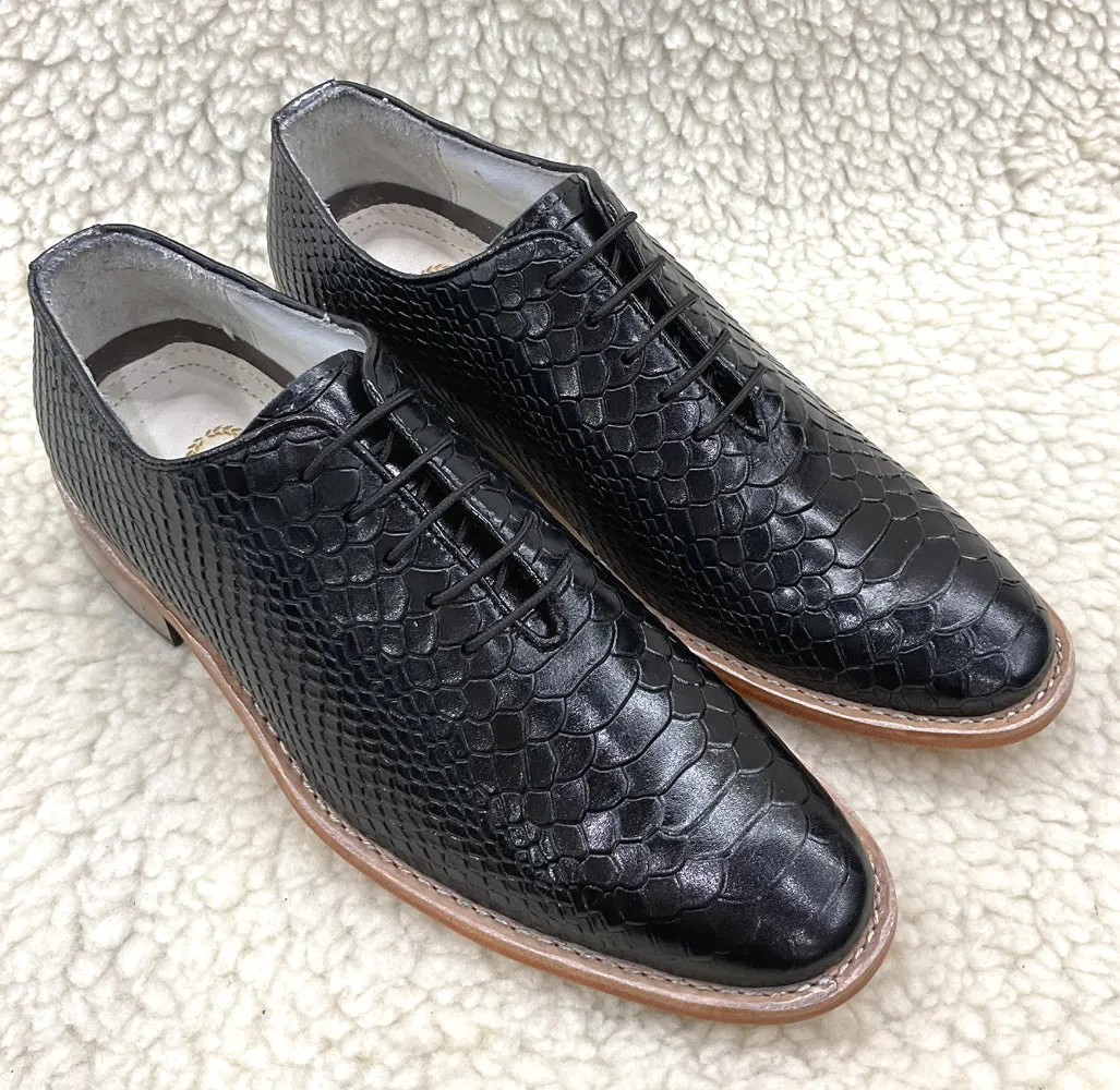 Cobra Embossed Black leather