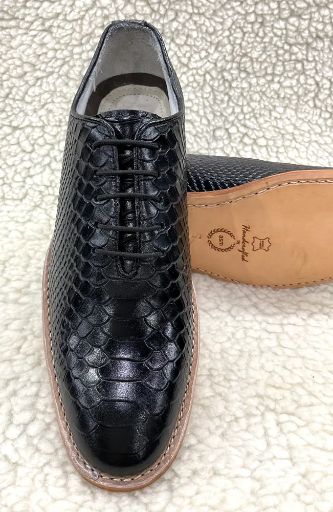 Cobra Embossed Black leather