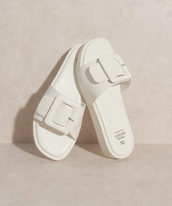 Daisy Big Buckle Slide