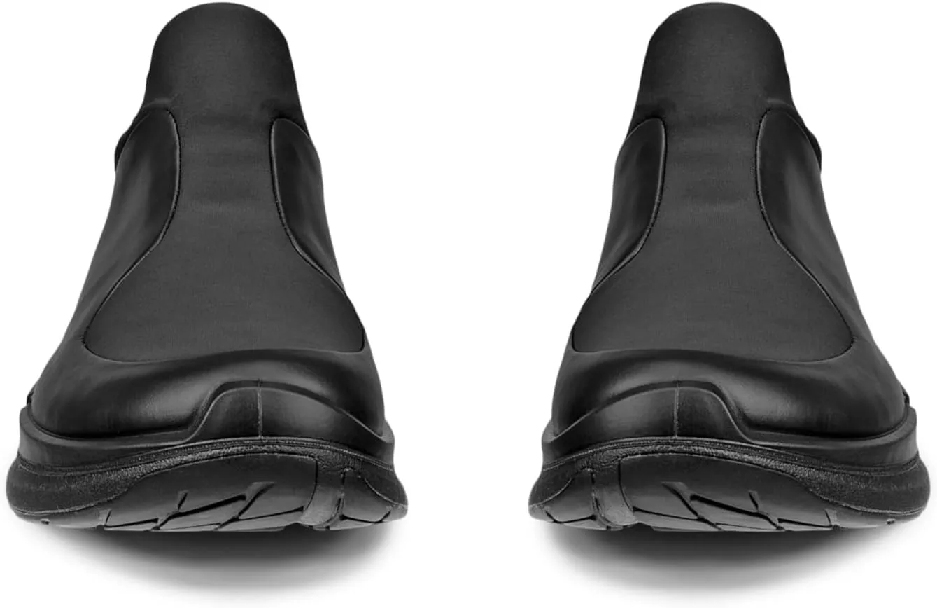 ECCO Women's Biom 2.2 Traveler Slip on Sneaker