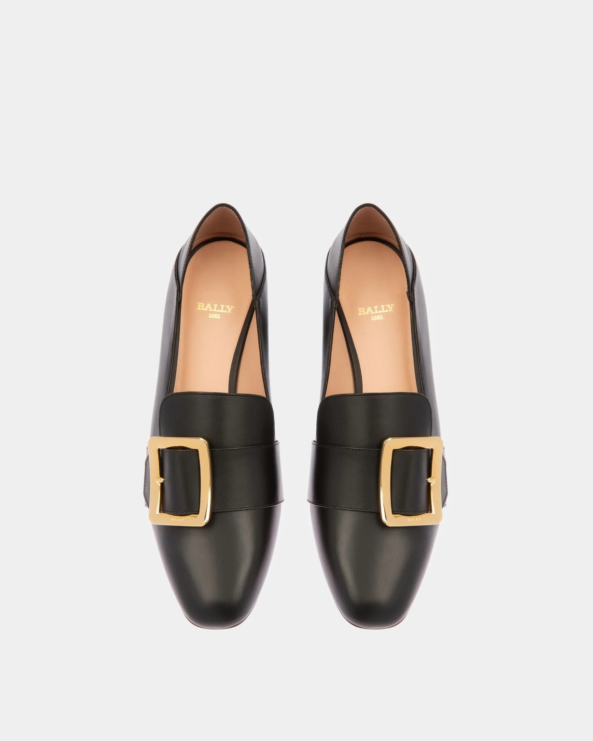 Janelle Leather Pumps In Black