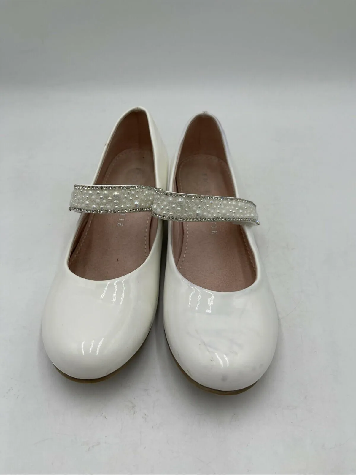Kelly & Katie Eva Mary Jane Pump White Size 2M - Very Good