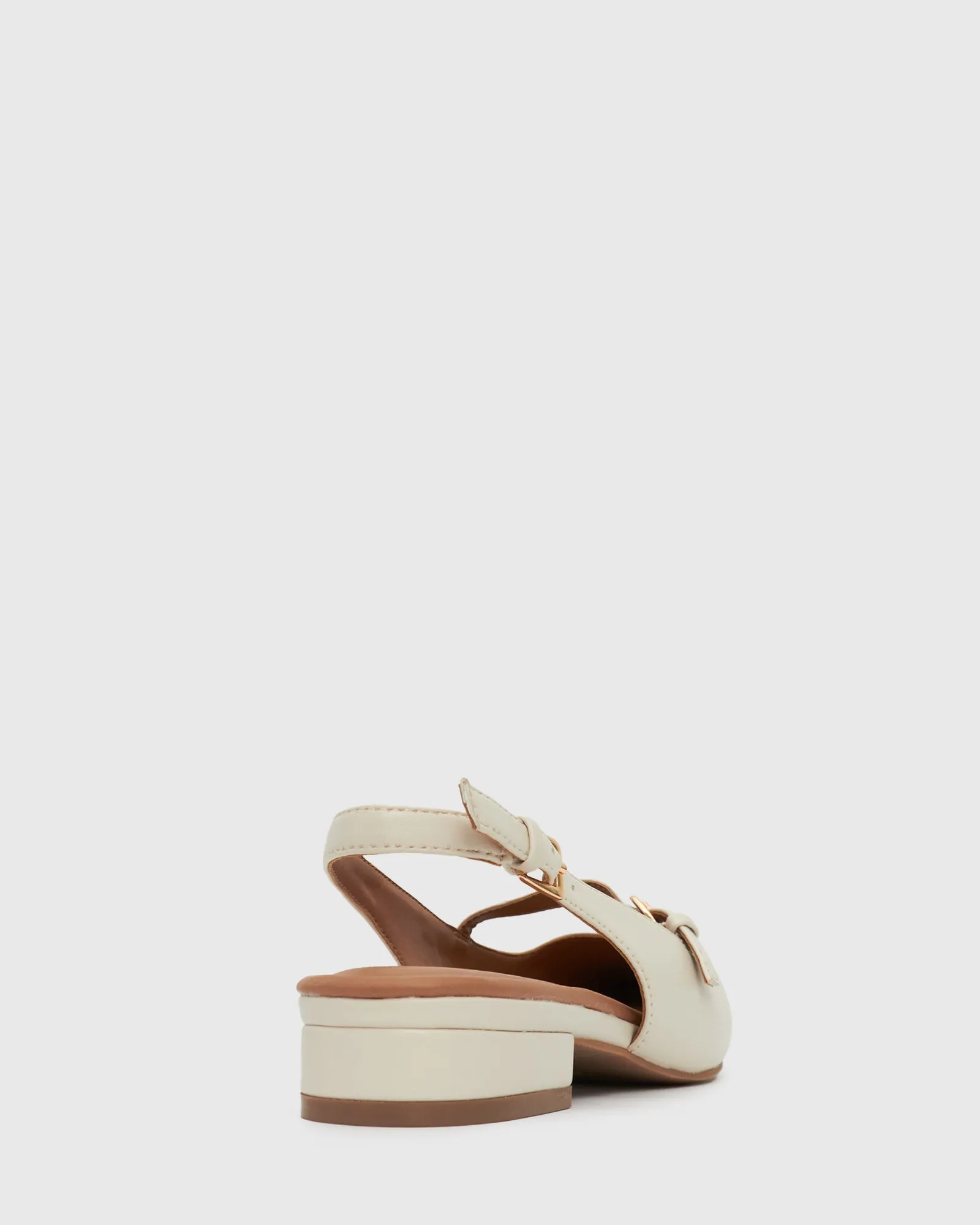 MAEVE Vegan Low Heel Pumps