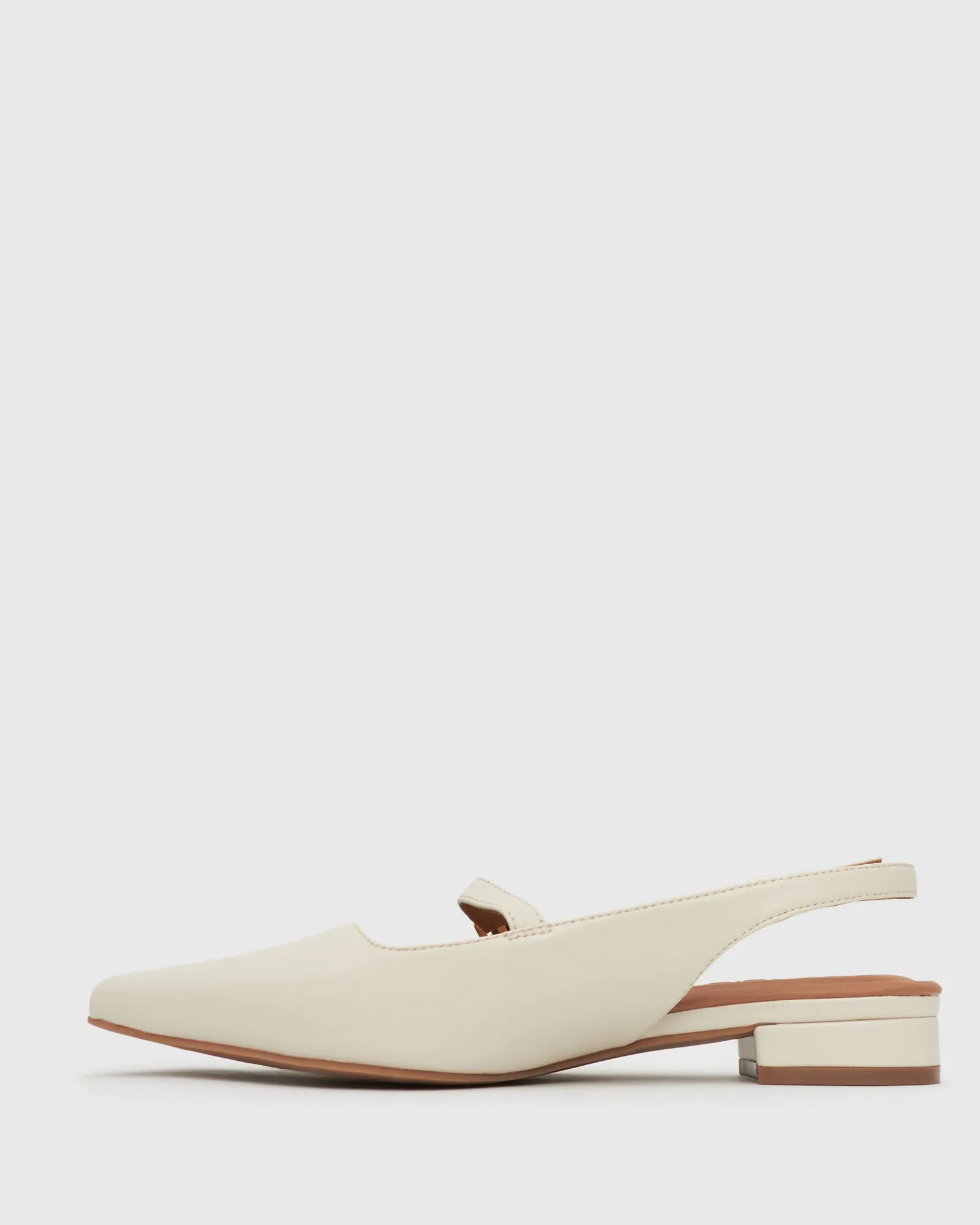 MAEVE Vegan Low Heel Pumps