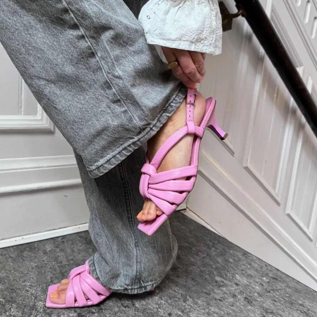 REACH UP PINK - PINK