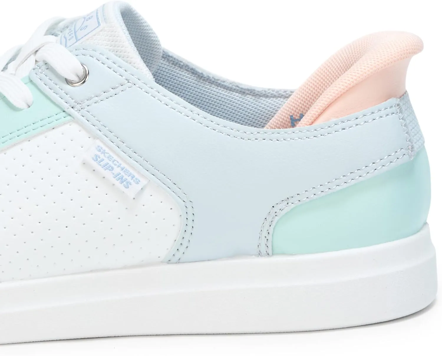 Skechers Women's Hands Free Slip-ins Bobs D'vine-So Hooked Sneaker