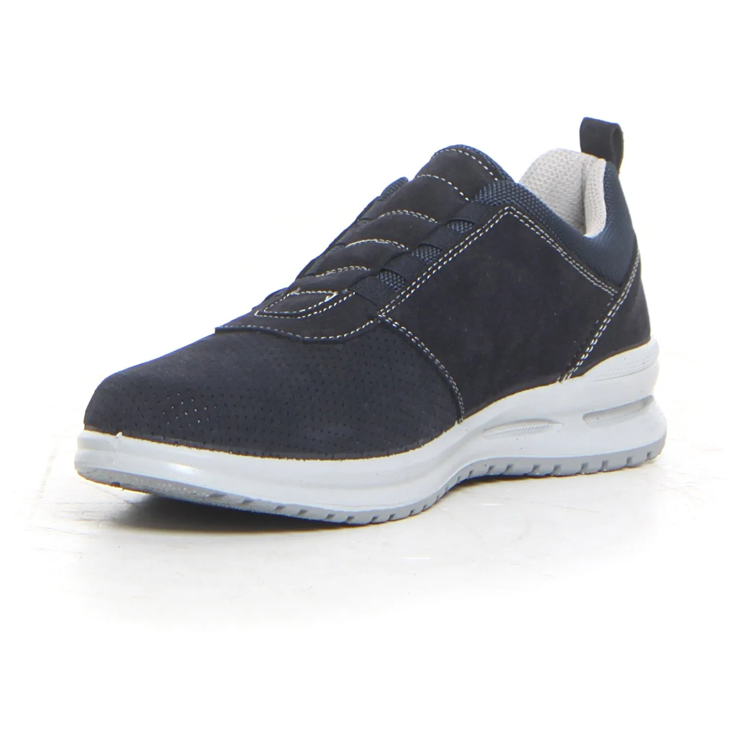 Sneaker slip on