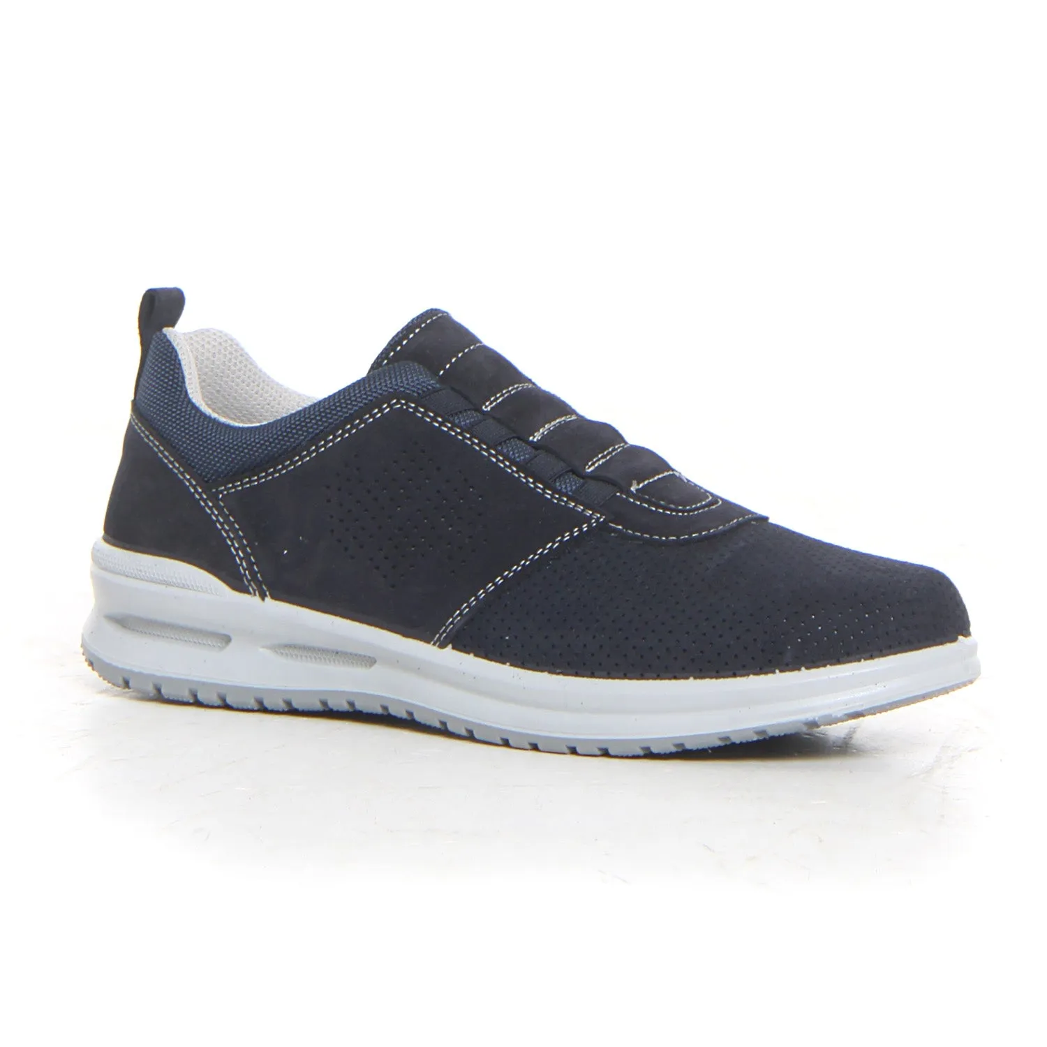 Sneaker slip on