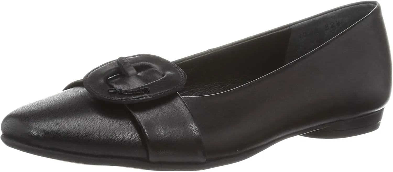 Women's Buckle Motif Cutter Pump