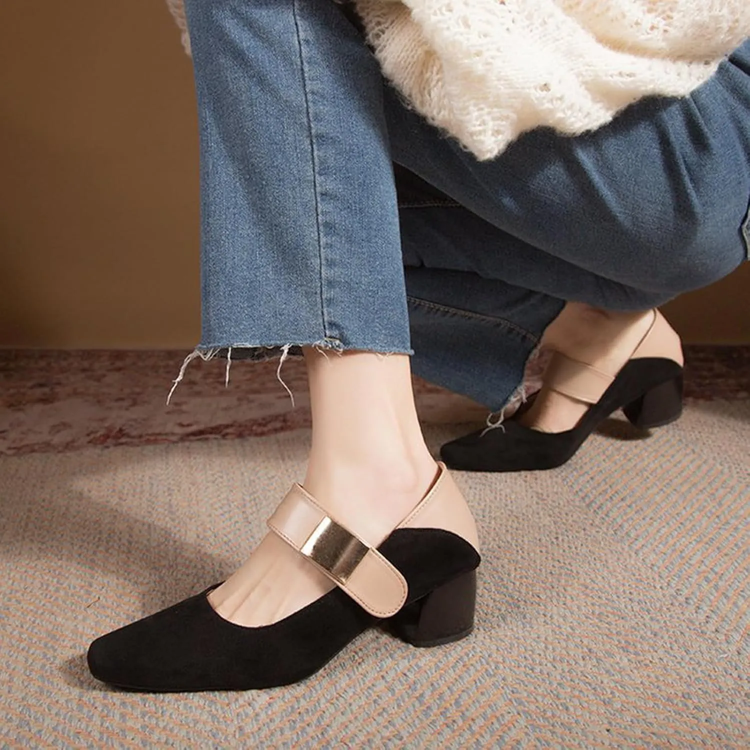 Women's Square Toe Chunky Heel Pumps Closed Toe Hook Loop Mary Jane Shoes Classic Retro Comfortable Heels Office Wedding Work Dress Shoes